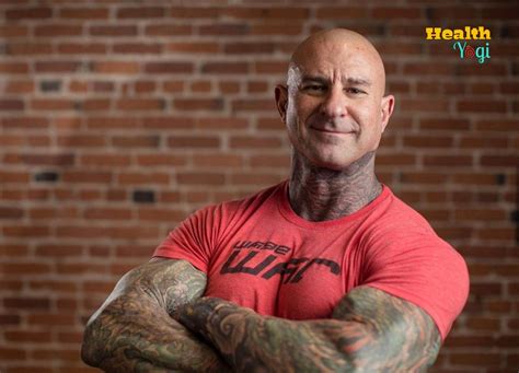 Jim stoppani - Jul 8, 2020 · This is called the staircase effect. For 2-3 weeks, train each muscle group a minimum of twice per week and preferably 3 times per week. Your best bet is to use a two-day split that trains all the muscle groups over two workouts. Repeat the workouts three times each week. 